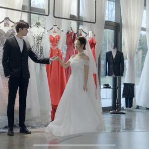 紫悦被弄到高潮喷水
